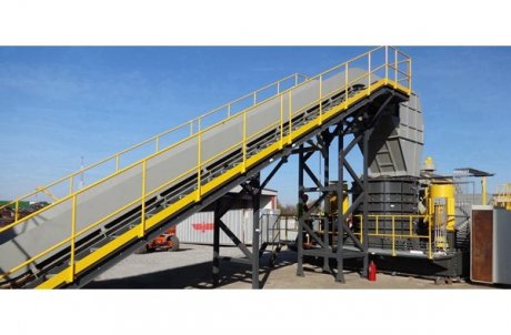 汽车外壳粉碎回收生产线